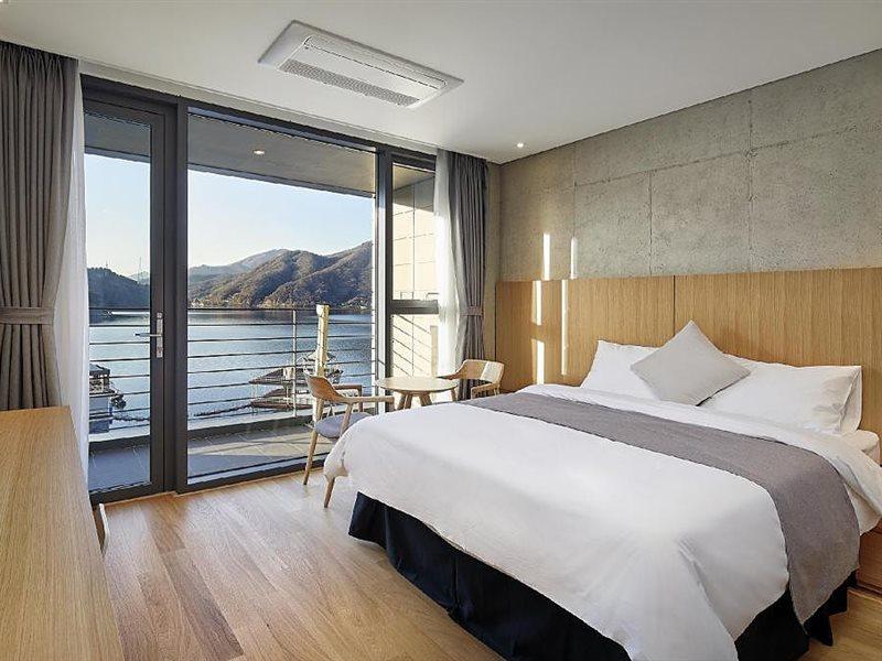 Hotel Haus Gapyeong Exterior photo